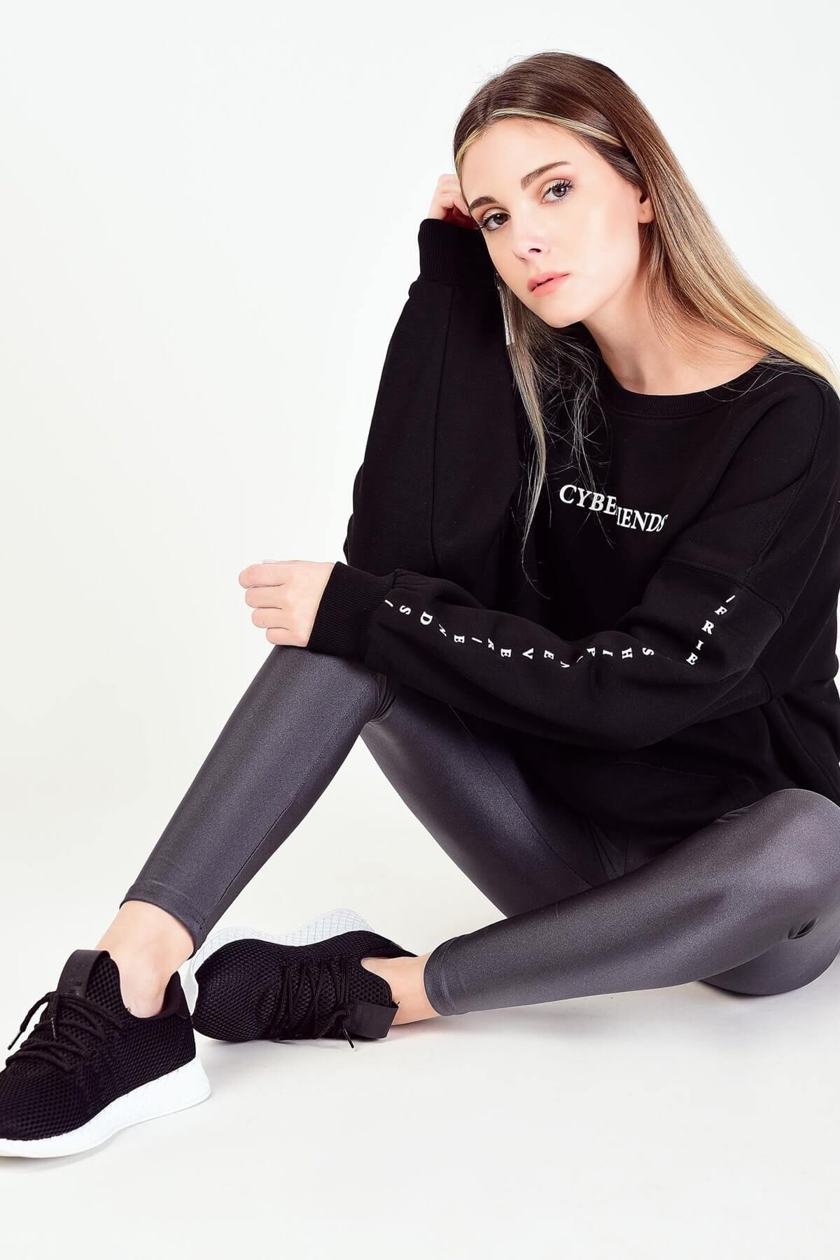 Trendyol Siyah Sweatshirt