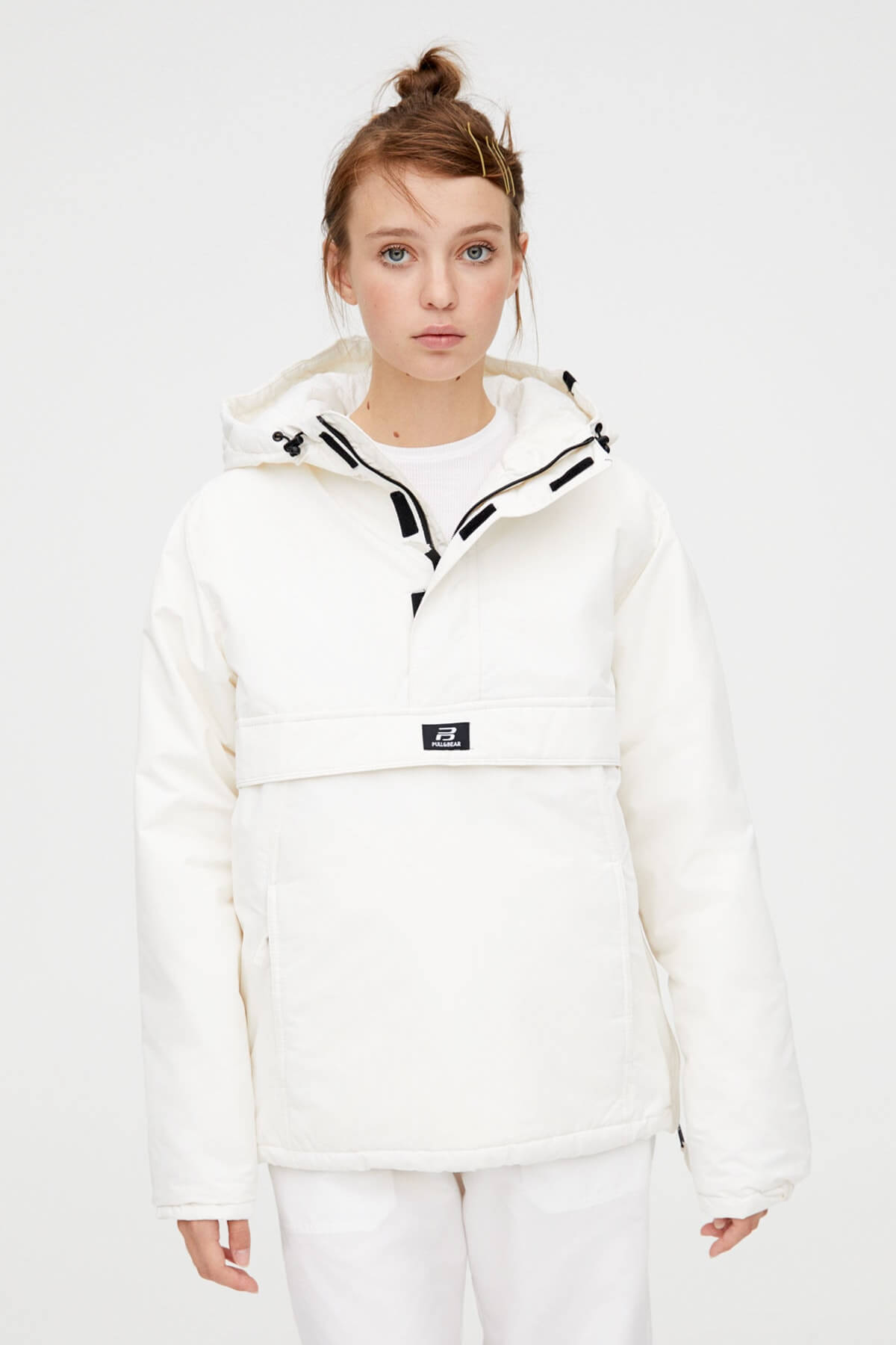 pull and bear kanguru mont kadın beyaz